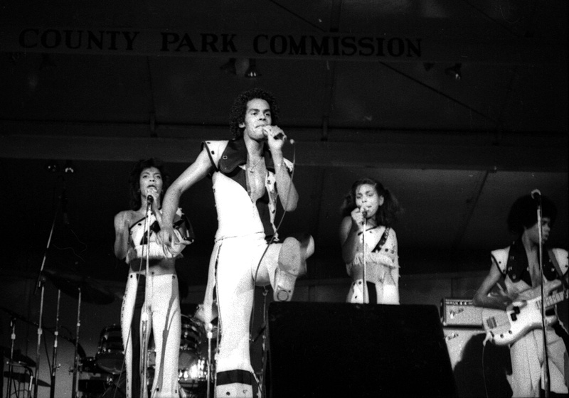 The Sylvers - Meadowland Race Track